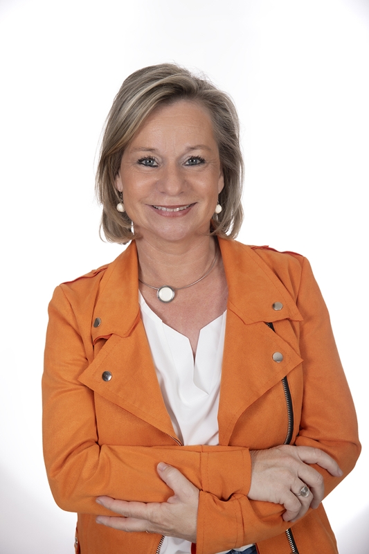 Madame Anne-Michèle Pierard